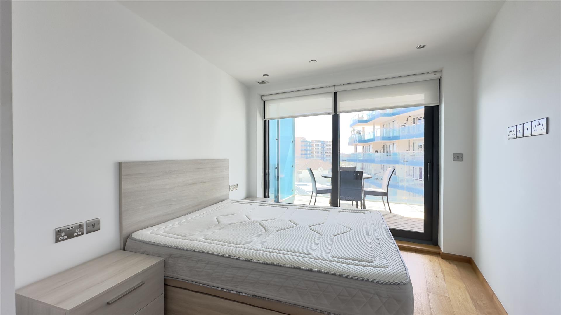 Image of Apartment - 1 Bedrooms - 1 Bathrooms for Rental in Ocean Spa Plaza-Gibraltar, Image 4